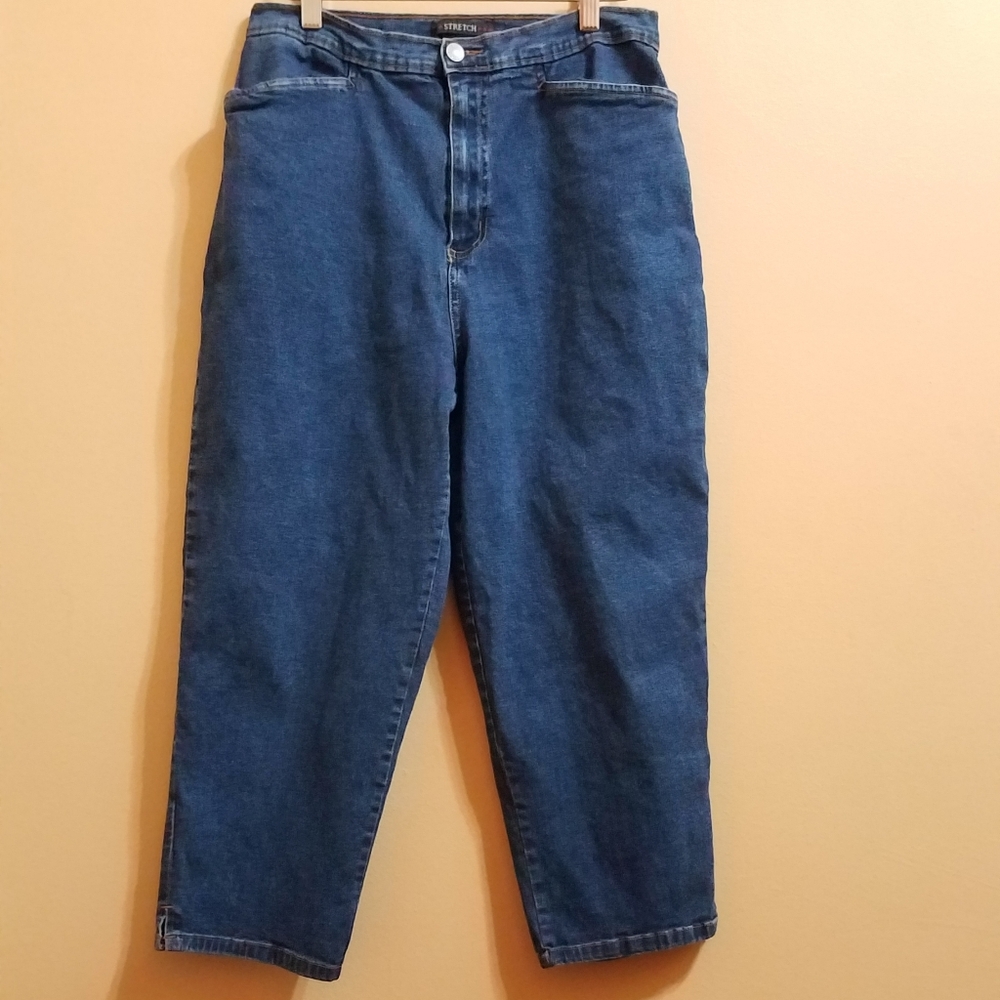 Bill Blass Stretch Crop Jeans
